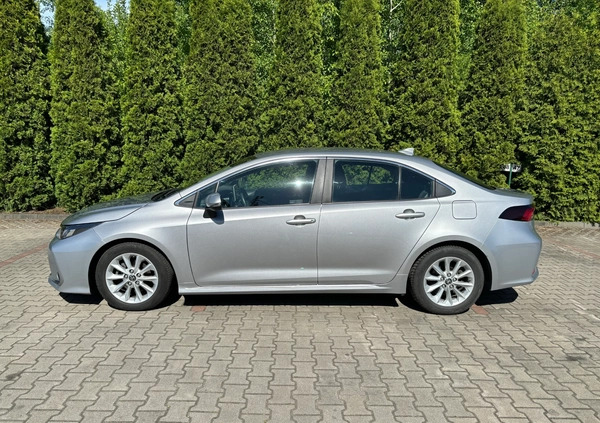 Toyota Corolla cena 94800 przebieg: 44250, rok produkcji 2022 z Więcbork małe 232